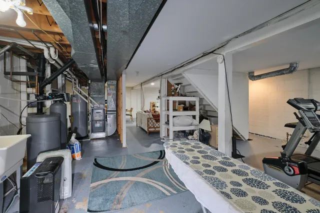 $325,000 | 1236 4 1/2 Street Northwest, Rochester, MN 55901