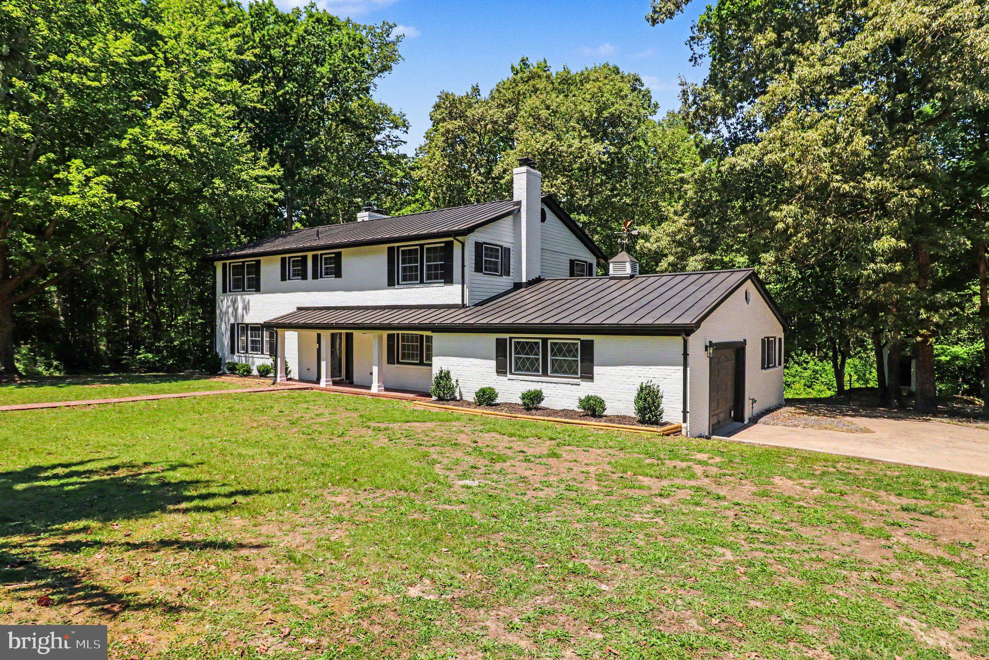 9825 Valley Po Road Spotsylvania, VA 22551 - Photo 4 of 46
