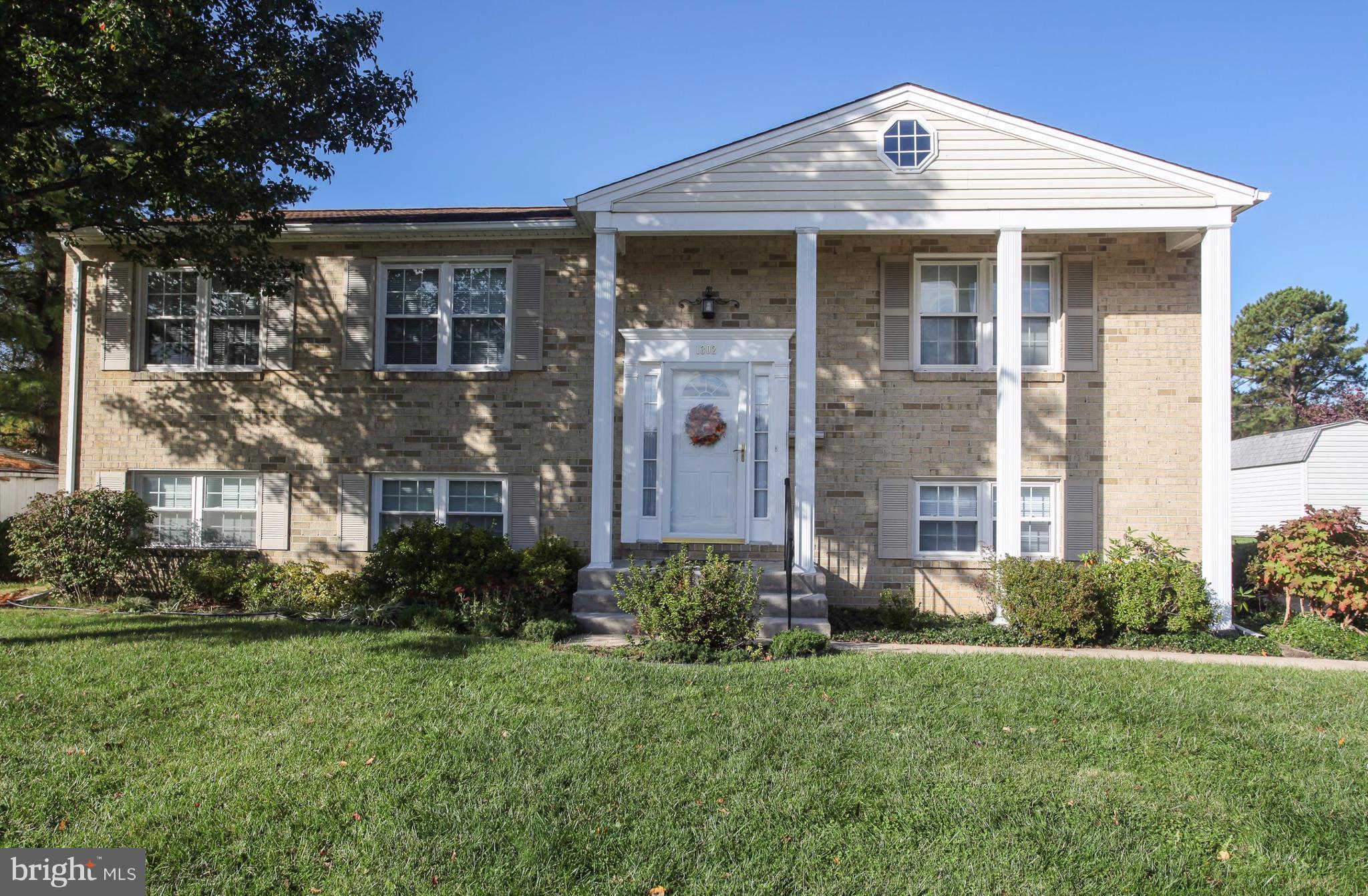 1302 Gatefield Road Baltimore, MD 21228 - Photo 1 of 29 Exterior (Front)