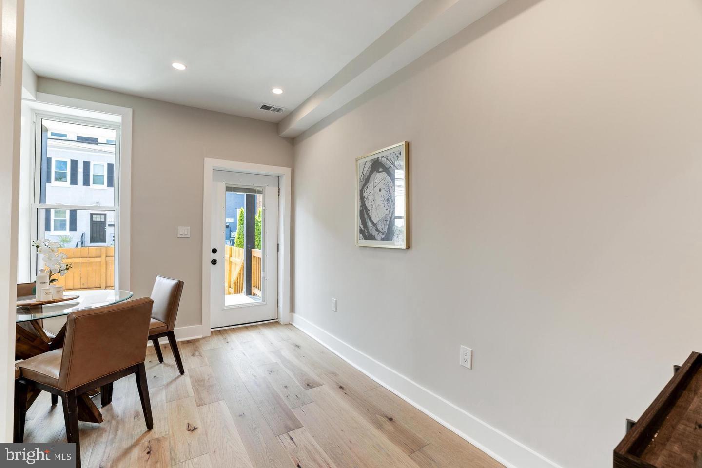 620 Columbia Road Northwest Washington, DC 20001 - Photo 19 of 61 Door that leads to patio.