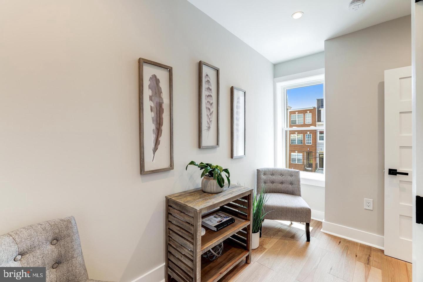 620 Columbia Road Northwest Washington, DC 20001 - Photo 26 of 61 1ST Bedroom