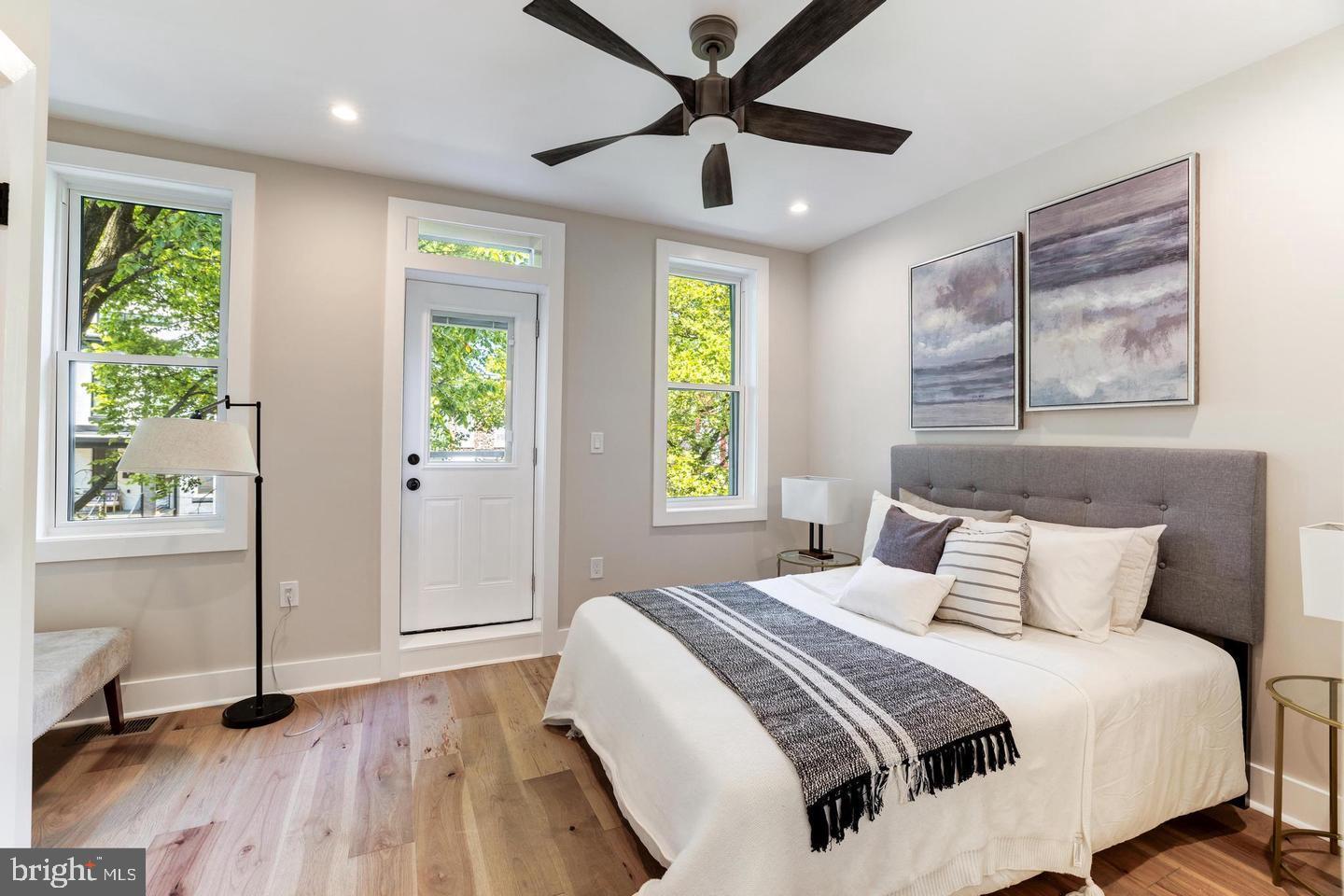 620 Columbia Road Northwest Washington, DC 20001 - Photo 32 of 61 Owner's suite