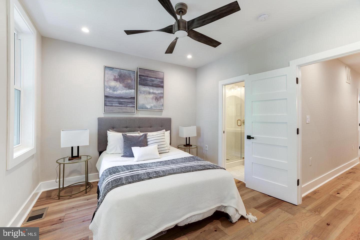 620 Columbia Road Northwest Washington, DC 20001 - Photo 33 of 61