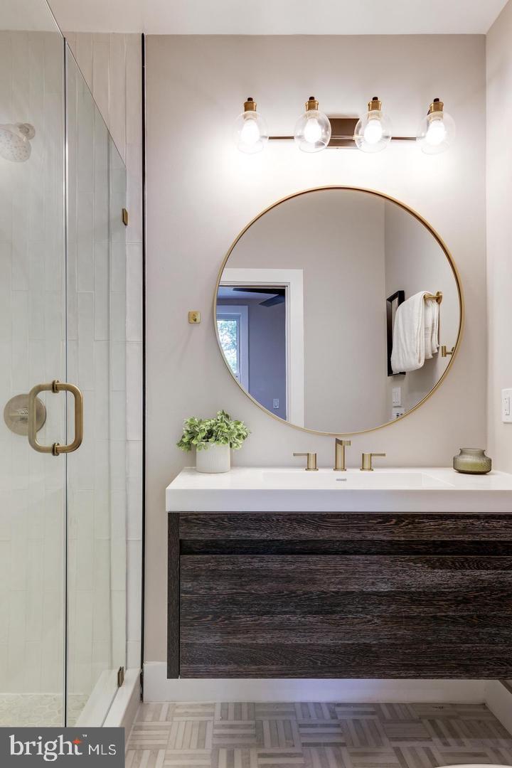 620 Columbia Road Northwest Washington, DC 20001 - Photo 36 of 61