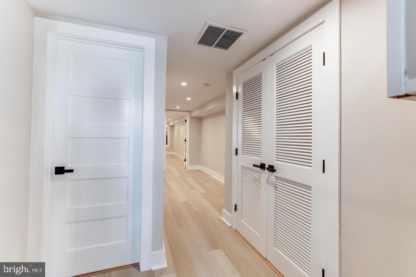 620 Columbia Road Northwest Washington, DC 20001 - Photo 39 of 61 Basement