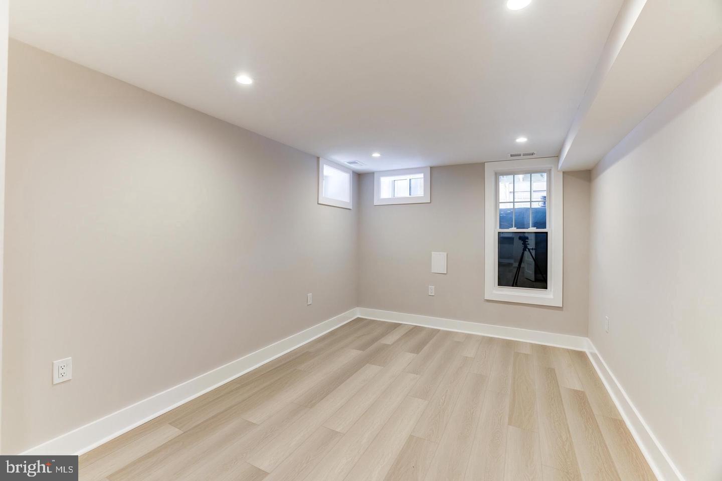 620 Columbia Road Northwest Washington, DC 20001 - Photo 53 of 61 Basement 4TH Bedroom