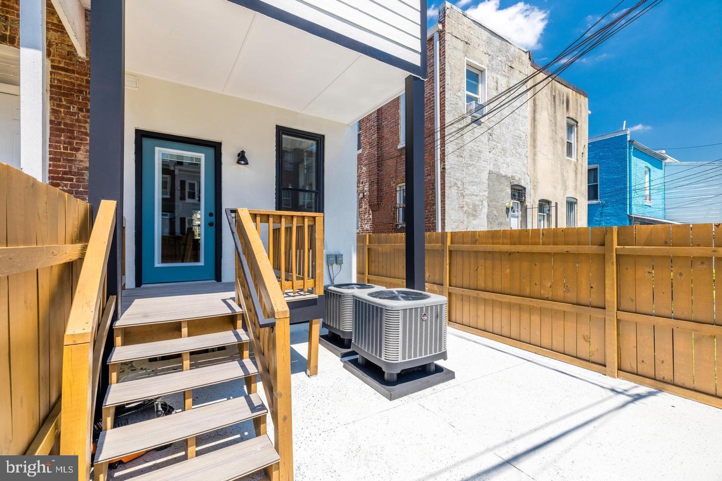 620 Columbia Road Northwest Washington, DC 20001 - Photo 55 of 61 Patio area rear