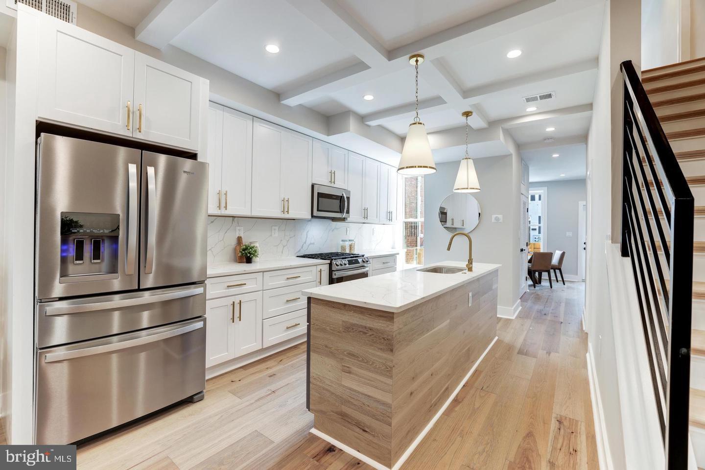 620 Columbia Road Northwest Washington, DC 20001 - Photo 9 of 61 Open kitchen to entertain