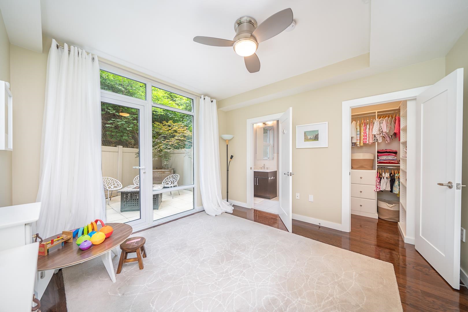 100 Thompson Lane, Unit 2A Edgewater, NJ 07020 - Photo 15 of 20 Gallery Image 15