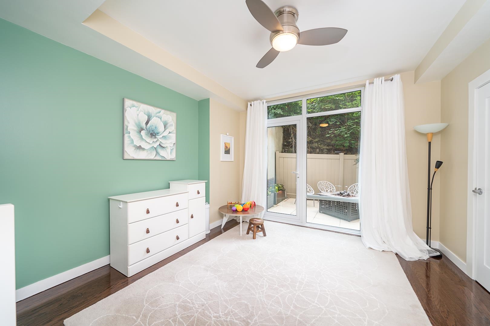100 Thompson Lane, Unit 2A Edgewater, NJ 07020 - Photo 16 of 20 Gallery Image 16