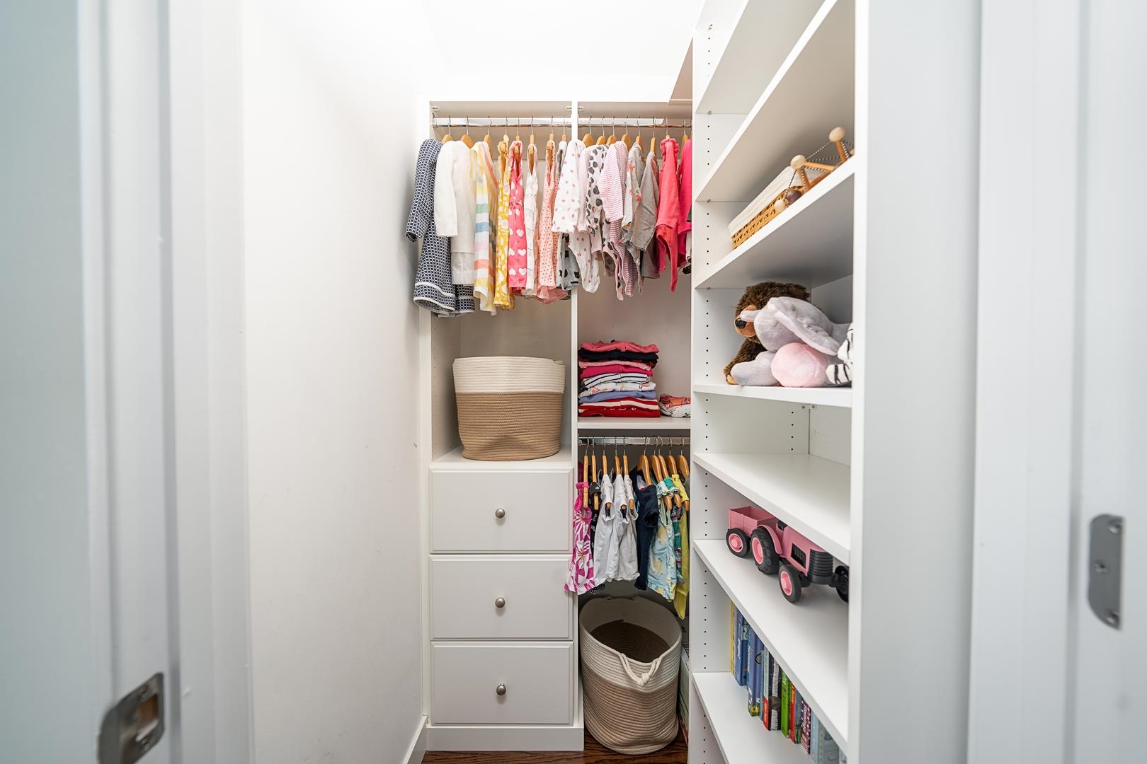 100 Thompson Lane, Unit 2A Edgewater, NJ 07020 - Photo 17 of 20 Gallery Image 17