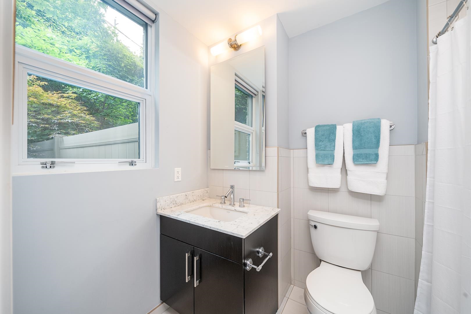 100 Thompson Lane, Unit 2A Edgewater, NJ 07020 - Photo 18 of 20 Gallery Image 18