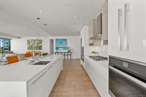 $2,729,000 | 2604 Fifth Avenue, Unit 801, San Diego, CA 92103
