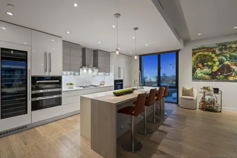 $2,729,000 | 2604 Fifth Avenue, Unit 801, San Diego, CA 92103