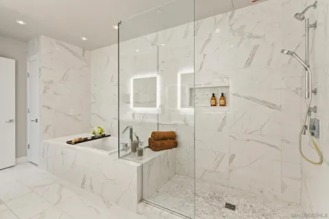 $2,729,000 | 2604 Fifth Avenue, Unit 801, San Diego, CA 92103