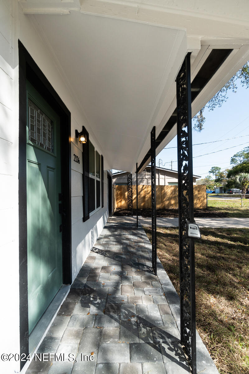 2136 Azore Court Jacksonville, FL 32216 - Photo 4 of 36 a view of a porch of a house