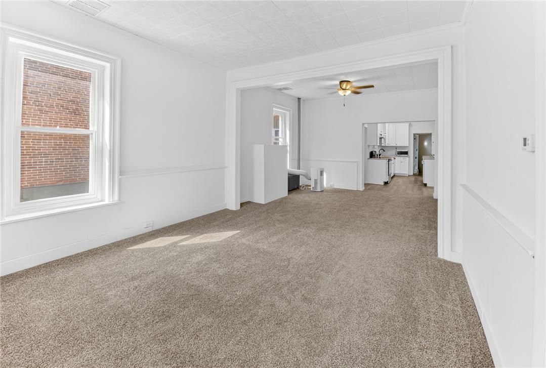 28 South 5th Street Emmaus, PA 18049 - Photo 7 of 38