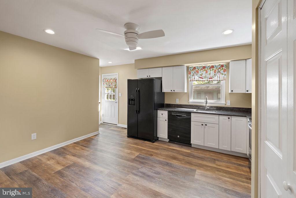512 Poplar Street Hanover, PA 17331 - Photo 7 of 37 Gallery Image 7