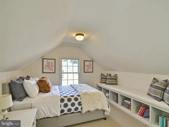 $2,600 | 108 New Jersey Avenue Northwest, Glen Burnie, MD 21061