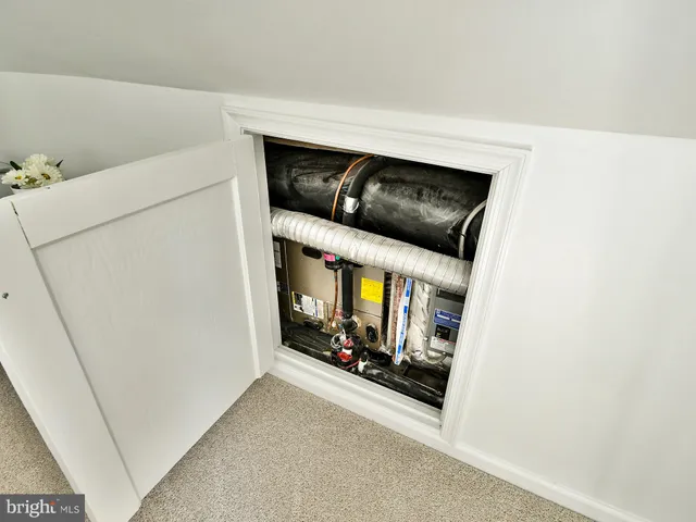 $2,600 | 108 New Jersey Avenue Northwest, Glen Burnie, MD 21061