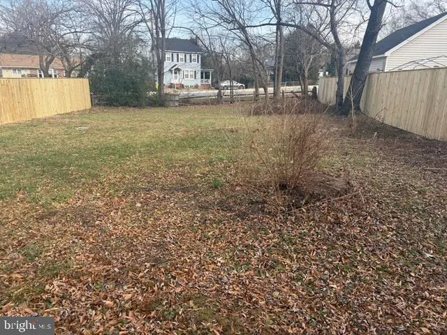 $2,600 | 108 New Jersey Avenue Northwest, Glen Burnie, MD 21061