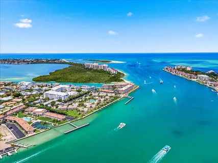 $450,000 | 140 Palm Street, Unit 207, Marco Island, FL 34145