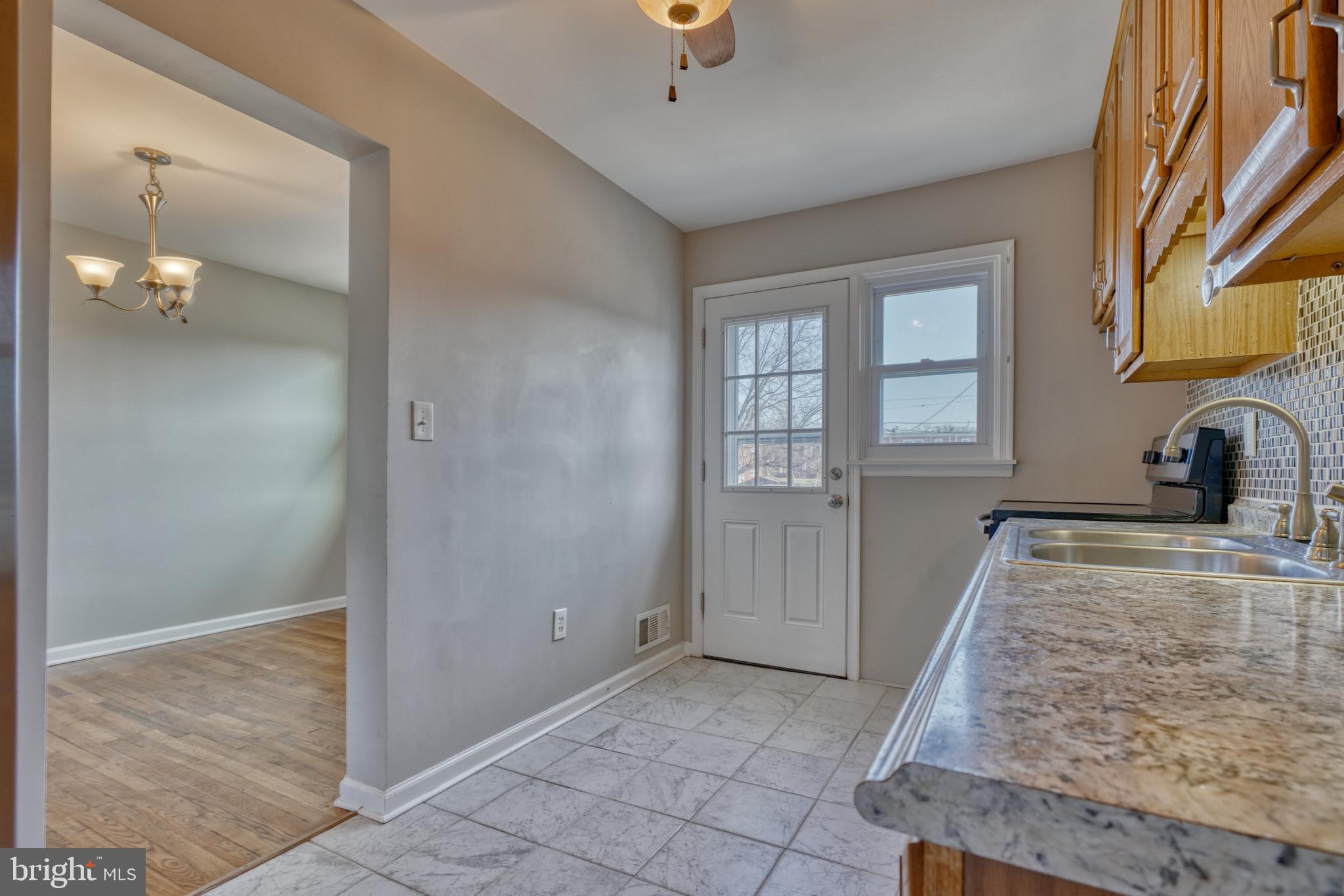 23 Bladen Road Essex, MD 21221 - Photo 12 of 37