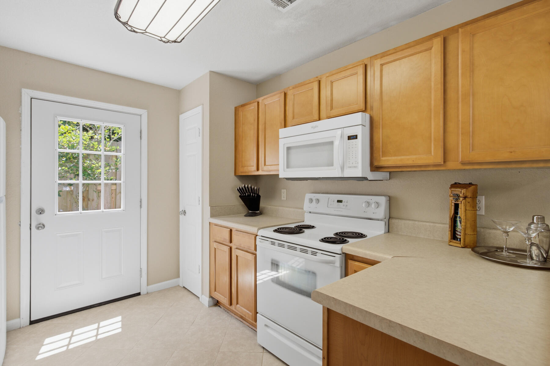 1014 Airport Road, Unit 173 Destin, FL 32541 - Photo 8 of 18 Kitchen