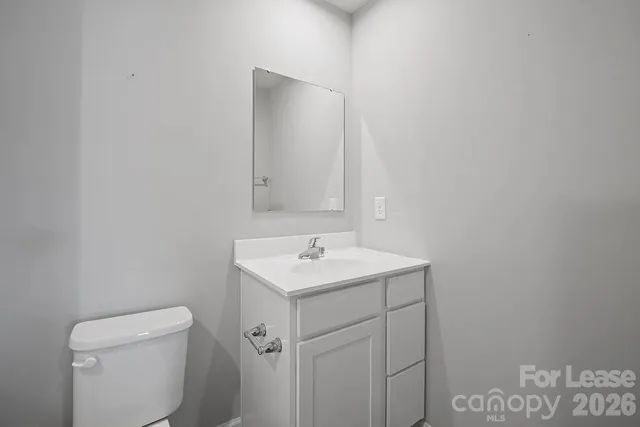 $2,045 | 8040 Mulberry Gln Lane, Charlotte, NC 28215