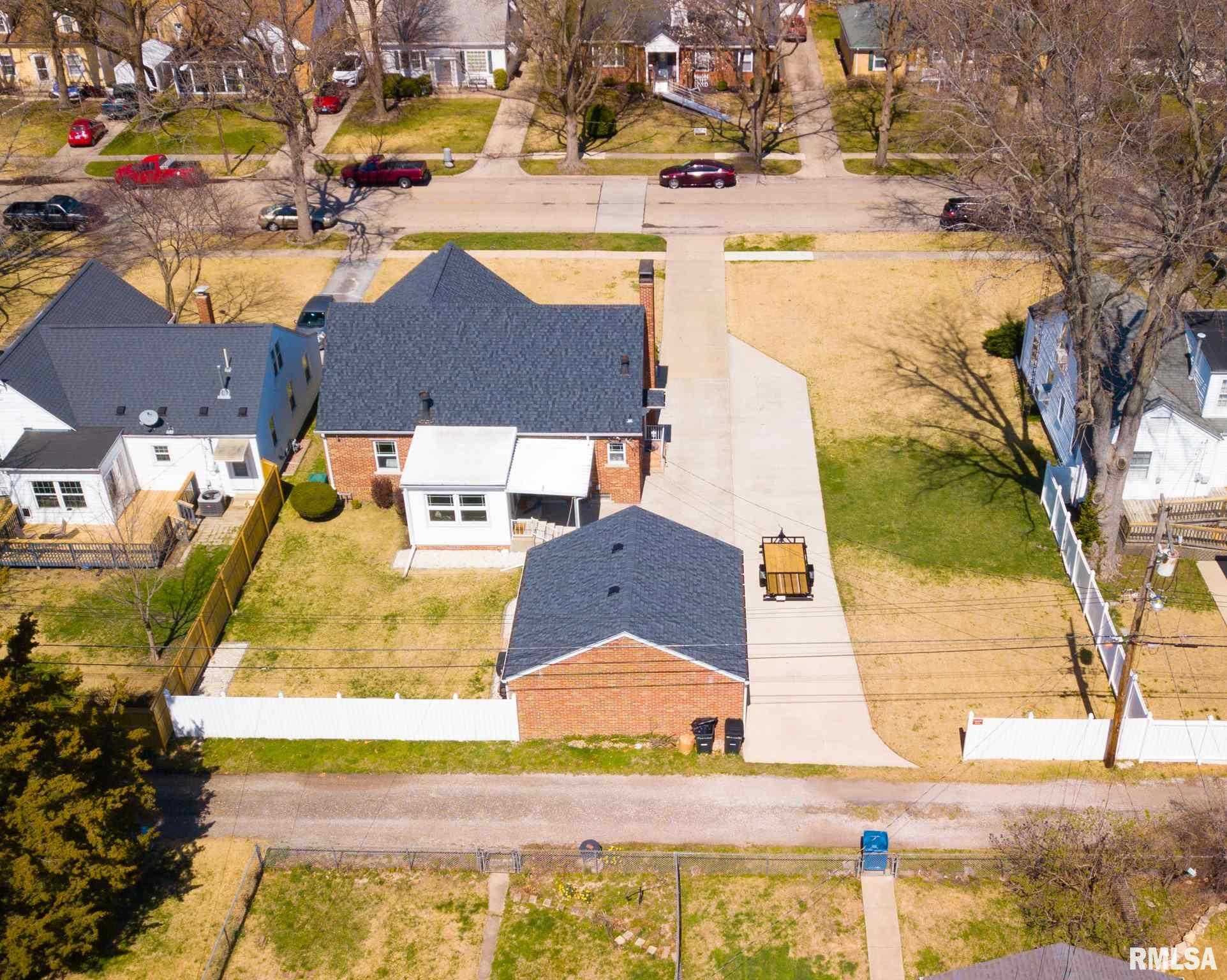 1528 West Edwards Street Springfield, IL 62704 - Photo 37 of 40 Gallery Image 37