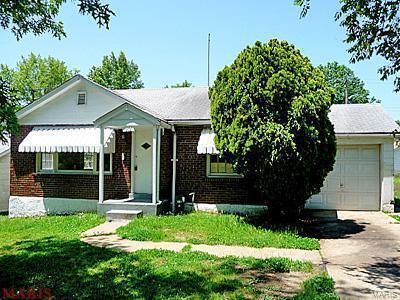 1913 North Hanley Road St. Louis, MO 63114 - Photo 1 of 1 Gallery Image 1