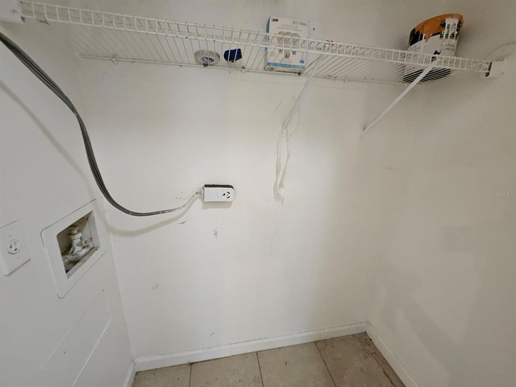 3651 North Goldenrod Road, Unit B#104 Winter Park, FL 32792 - Photo 18 of 21 a view of small space