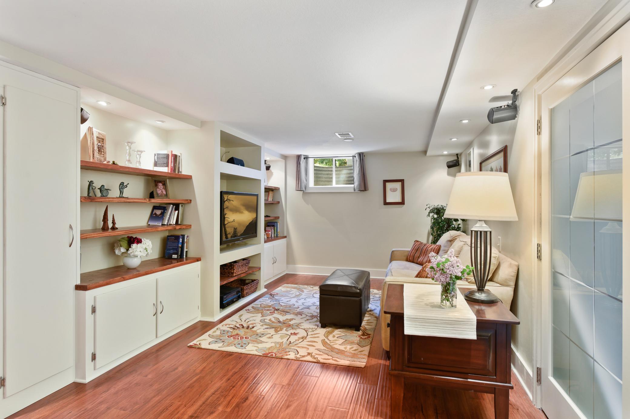 8600 Poplar Bridge Road Minneapolis, MN 55437 - Photo 11 of 38 Gallery Image 11