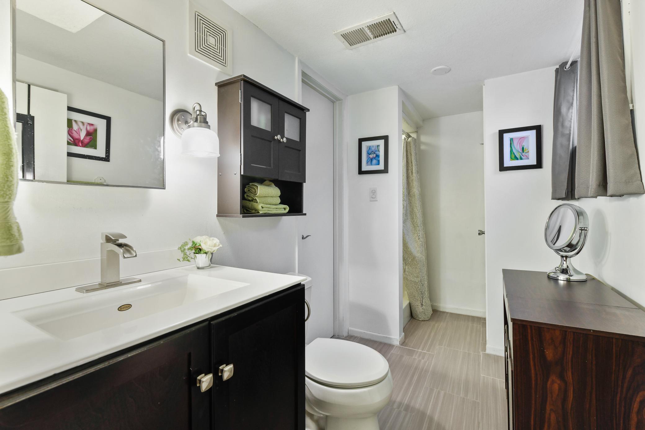 8600 Poplar Bridge Road Minneapolis, MN 55437 - Photo 15 of 38 Gallery Image 15
