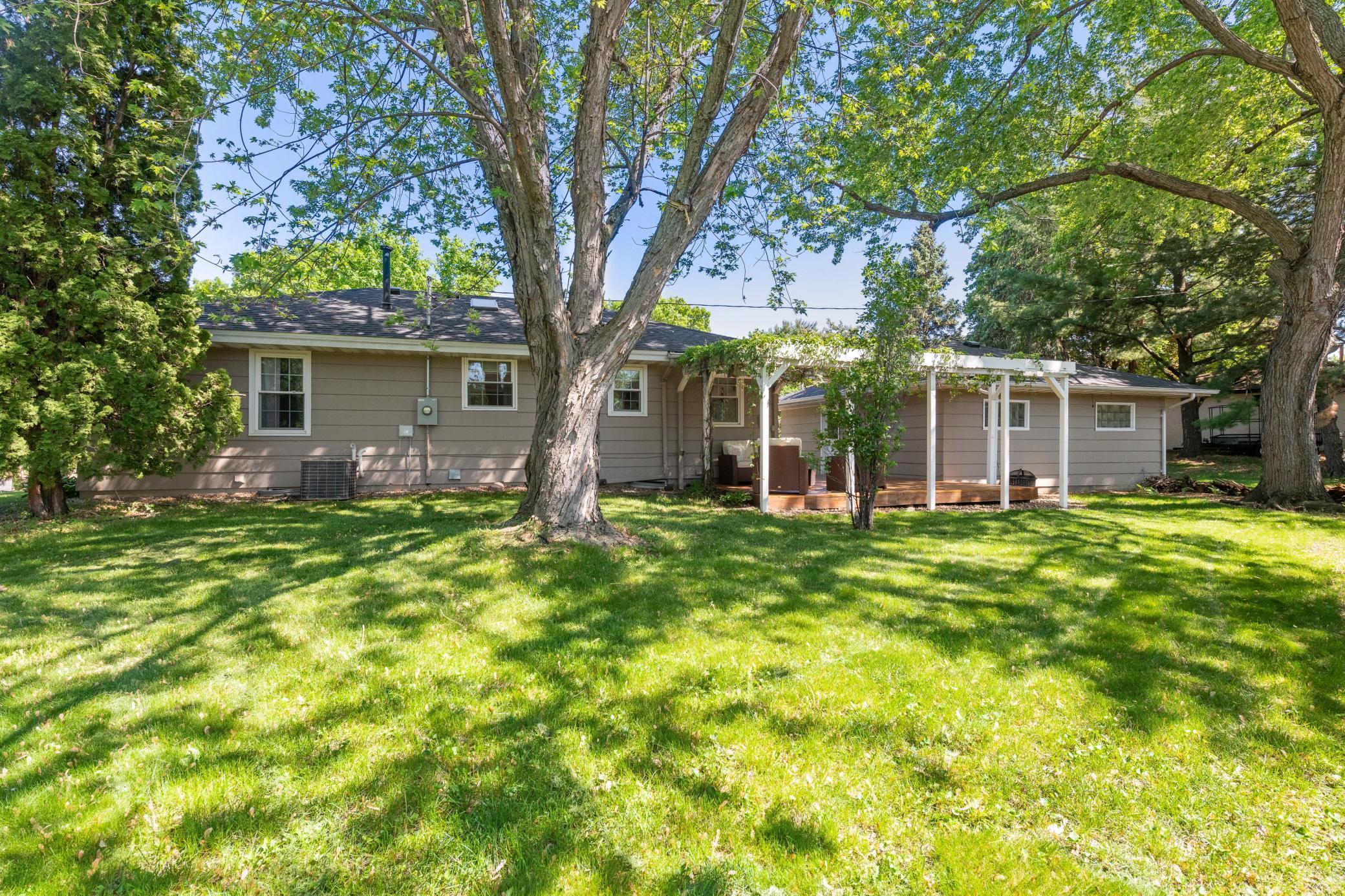 8600 Poplar Bridge Road Minneapolis, MN 55437 - Photo 21 of 38 Gallery Image 21