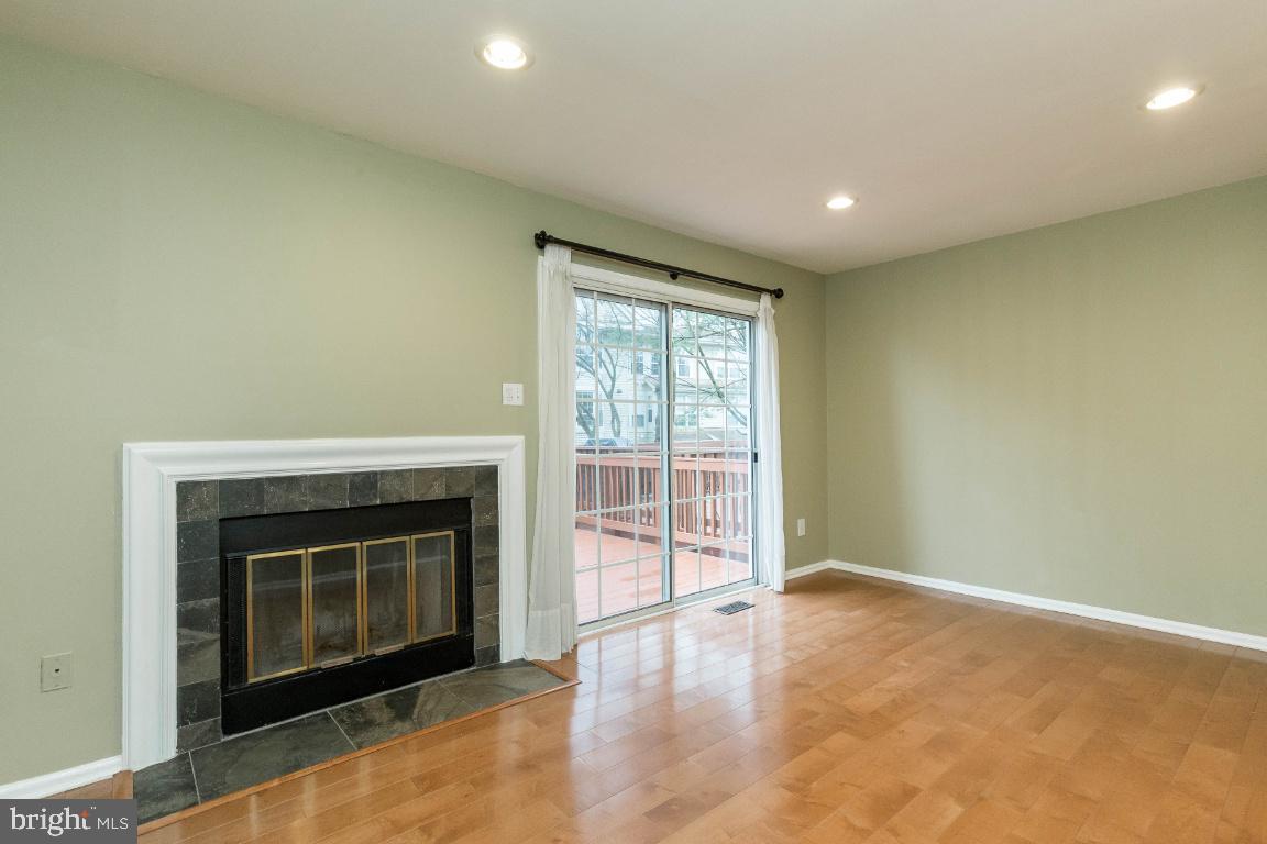 6523 Cypress Point Road Alexandria, VA 22312 - Photo 12 of 34