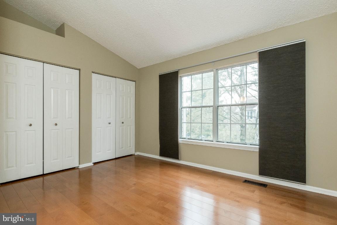 6523 Cypress Point Road Alexandria, VA 22312 - Photo 31 of 34 2nd Master Suite