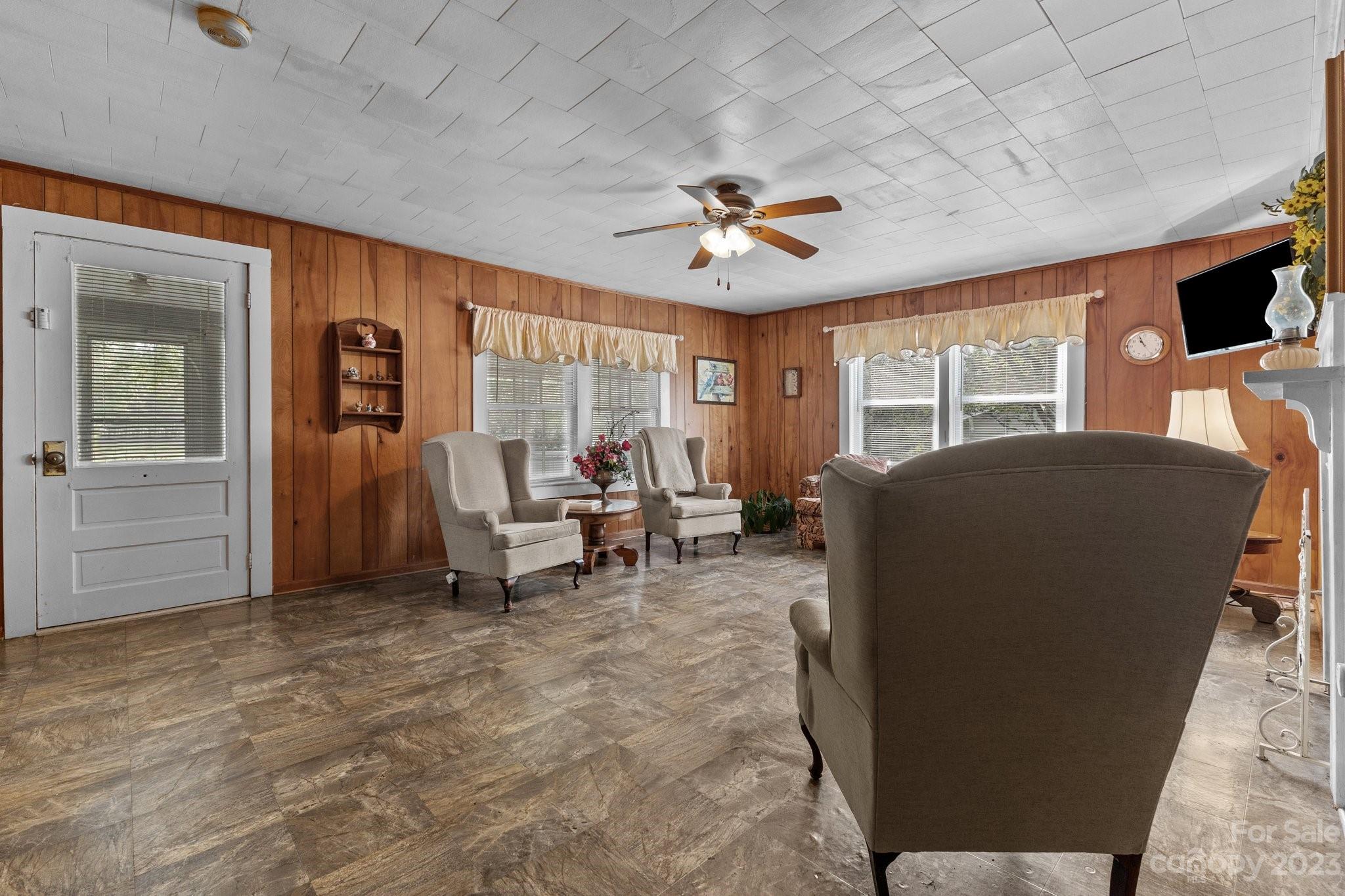 602 Aileen Avenue Biscoe, NC 27209 - Photo 8 of 27 a living room with furniture and a large window