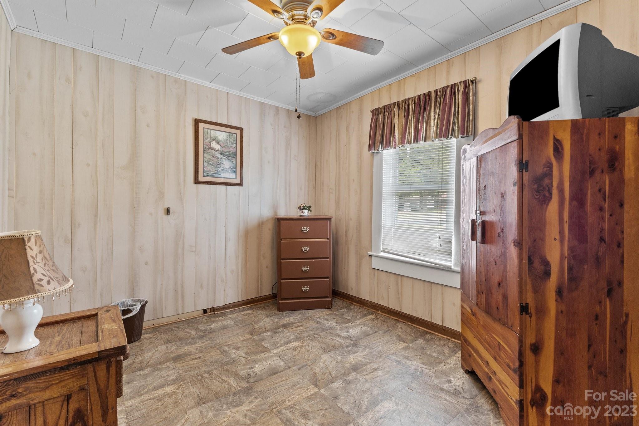 602 Aileen Avenue Biscoe, NC 27209 - Photo 10 of 27 a view of livingroom with furniture
