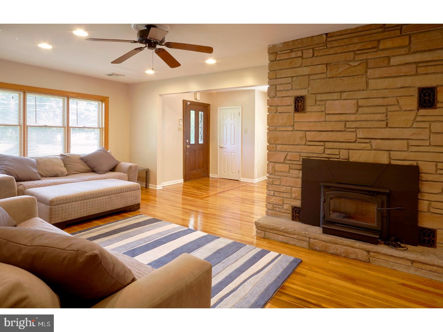 5032 Church Road Mount Laurel, NJ 08054 - Photo 3 of 25 Great Room