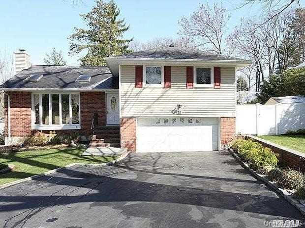 19 Crescent Road Great Neck, NY 11021 - Photo 1 of 1