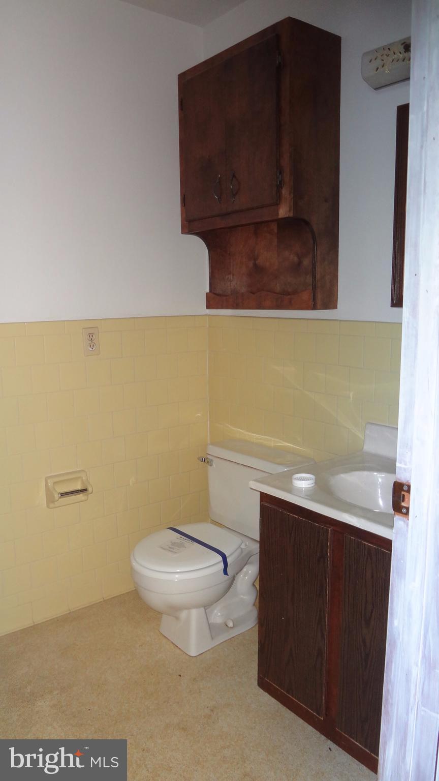 3640 Lander Road Jefferson, MD 21755 - Photo 5 of 22 Half bath