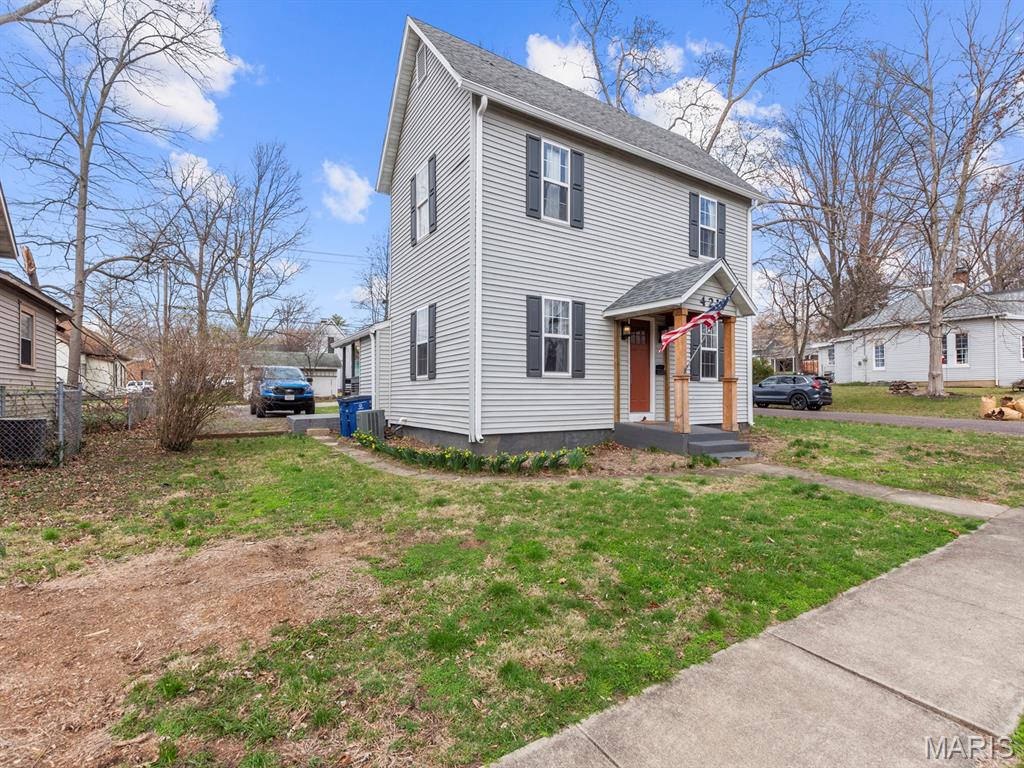 421 North Locust Street Greenville, IL 62246 - Photo 24 of 28
