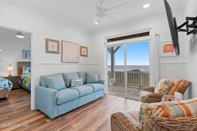 $3,395,000 | 328 East 1st Street, Ocean Isle Beach, NC 28469