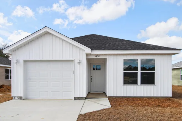 $209,900 | 5358 Highview Drive, Crestview, FL 32539