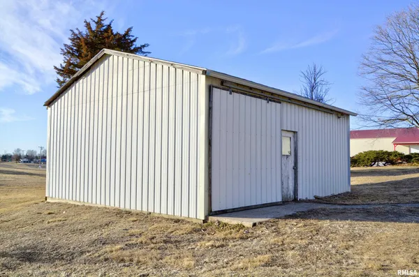 $39,900 | 625 West Washington Street, Blandinsville, IL 61420