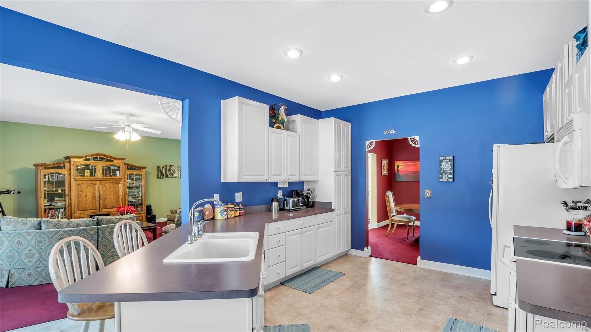 4181 East Carpenter Road Flint, MI 48506 - Photo 17 of 55 4181-e-Carpenter-Rd-WindowStill-Real-Estate-Photography-14.jpg