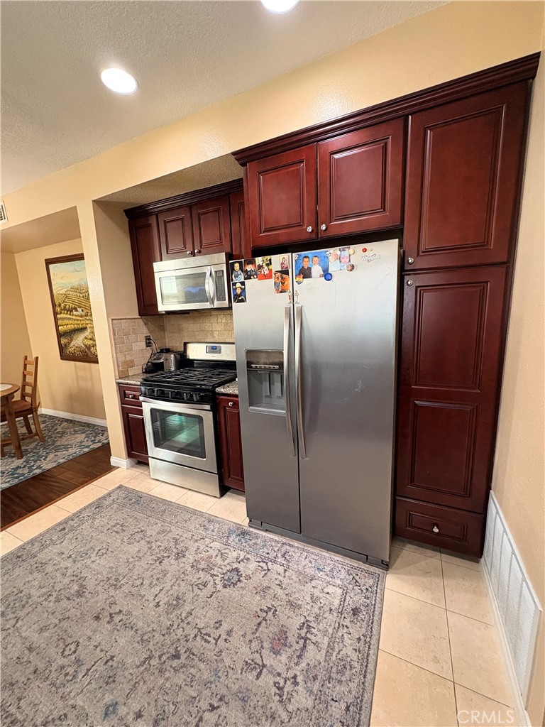 8215 East White Oak Ridge, Unit 77 Orange, CA 92869 - Photo 25 of 32