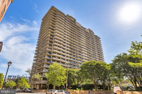 $1,890,000 | 400 Madison Street, Unit 501/510, Alexandria, VA 22314