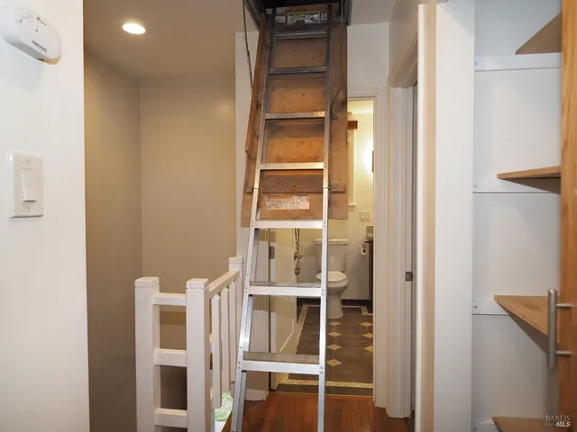 $530,000 | 32 Lovejoy Way, Novato, CA 94949